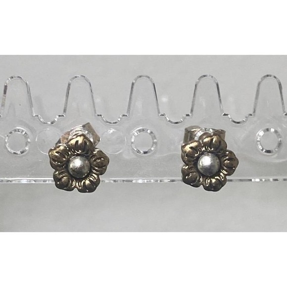 Flower earrings‎ - Picture 1 of 5